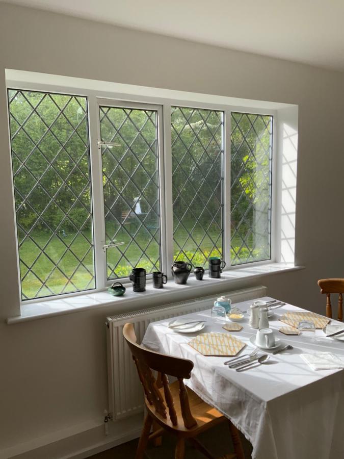West Lodge B&B 헤일셤 외부 사진